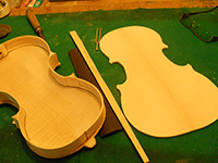 Violina u izradi